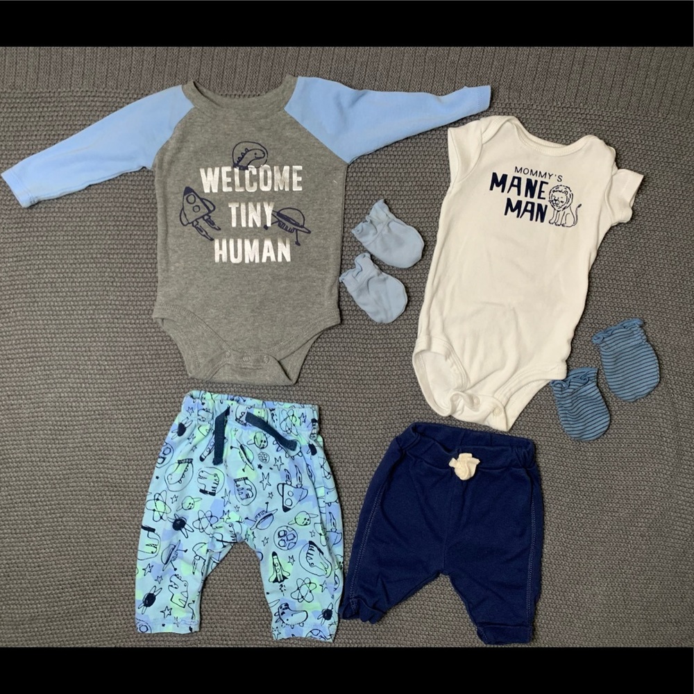 Newborn baby outfits 🐳